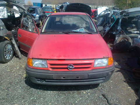 A295 Opel ASTRA 1992 1.4 Mechaninė Benzinas
